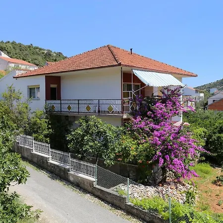 By The Sea Vinisce, Trogir - 10241 Apartment